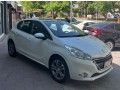 peugeot-208-small-1