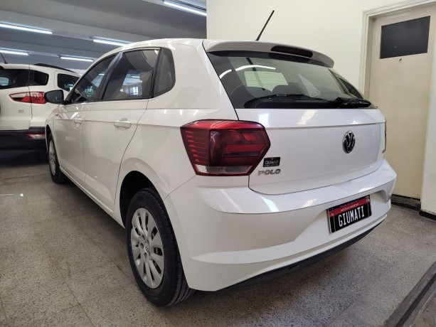 volkswagen-polo-16-trendline-5ptas-msi-l18-big-9