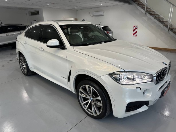 bmw-x6-50-i-xdrive-m-package-449cv-big-10