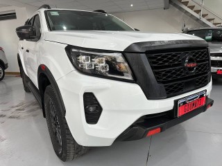 Nissan Frontier (L22) 2.3 C/D 4x4 PRO-4X