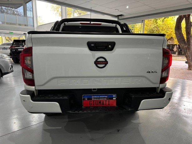 nissan-frontier-l22-23-cd-4x4-pro-4x-big-3