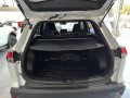 toyota-corolla-cross-20-seg-cvt-small-6