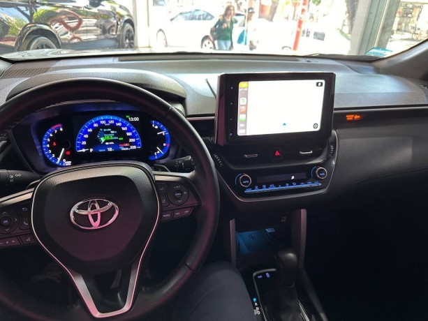 toyota-corolla-cross-20-seg-cvt-big-12