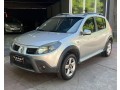 renault-sandero-small-0