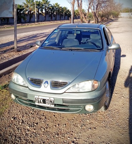 renault-megane-big-1