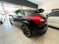 ford-focus-titanium-small-2