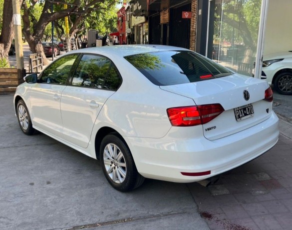 volkswagen-vento-big-3