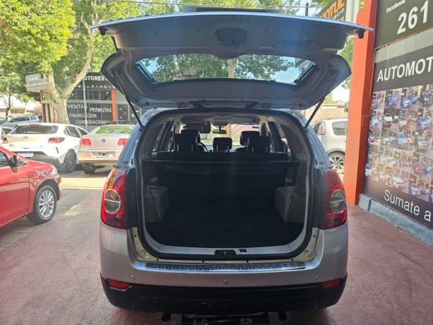 chevrolet-captiva-lt-24-mt-7a-2012-big-5