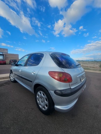 vendo-peugeot-206-big-0