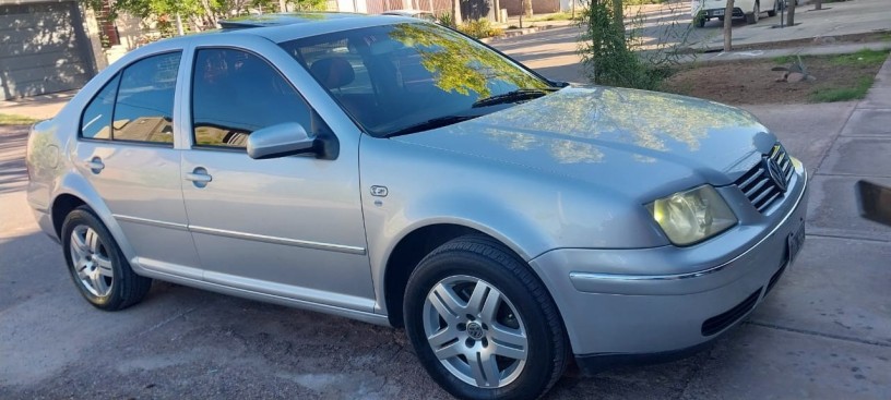 vendo-mi-volkswagen-bora-turbo-diesel-modelo-2007-big-4