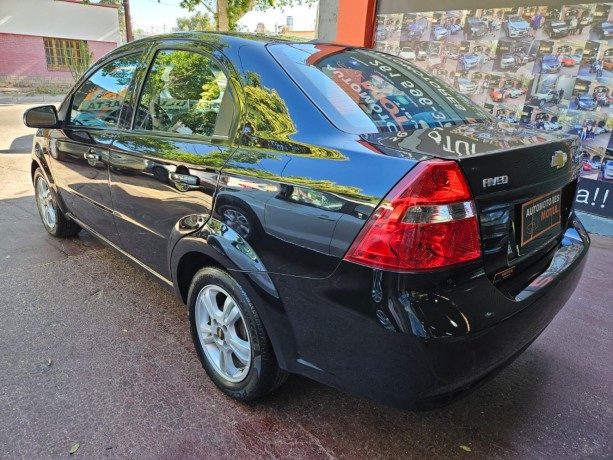 chevrolet-aveo-lt-16-mt-2009-big-2