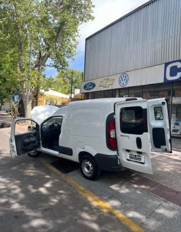 fiat-fiorino-furgon-14-evo-top-2017-nafta-big-2