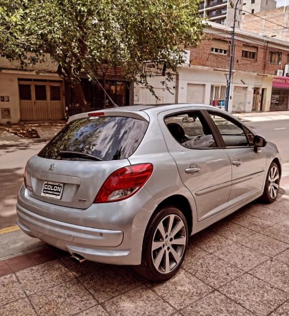 peugeot-207-16-gti-156cv-2011-nafta-big-9