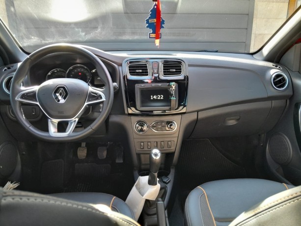 sandero-stepway-intens-16-big-4