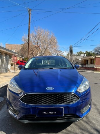 ford-focus-3-s-16-2017-big-4