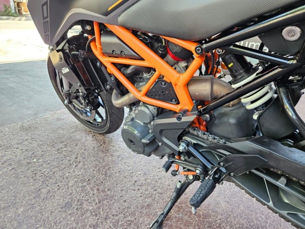 ktm-duke-390cc-2020-big-9