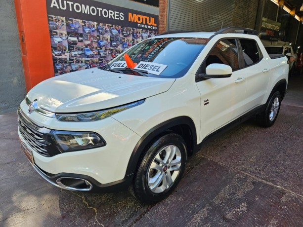 fiat-toro-freedom-4x4-20-mt-2018-big-0