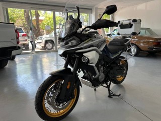 CF Moto MT 800 Touring