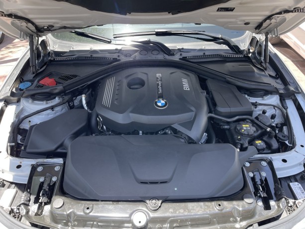 bmw-serie-3-320i-at-2016-big-4