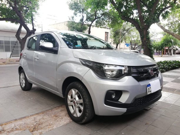 vendo-fiat-mobi-easy-2018-big-1