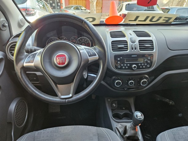 fiat-palio-attractive-14-8v-2017-big-8