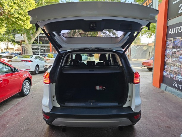 ford-kuga-titanium-at-16-2013-big-4