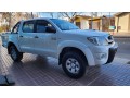 toyota-hilux-sr-small-4