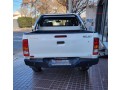 toyota-hilux-sr-small-3