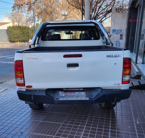 toyota-hilux-sr-big-3