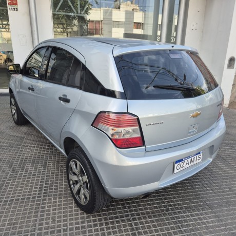 impecable-agile-2011-con-99-mil-kms-big-3