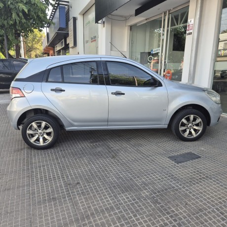 impecable-agile-2011-con-99-mil-kms-big-4