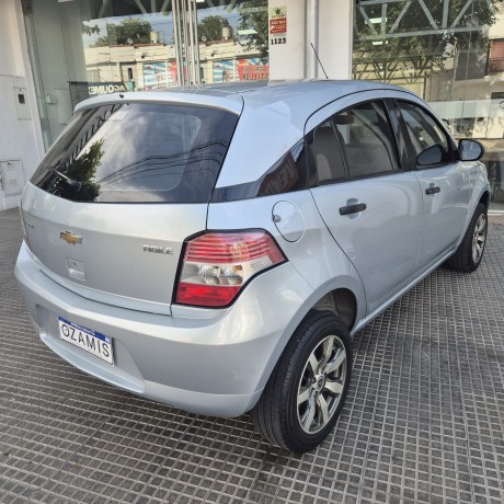 impecable-agile-2011-con-99-mil-kms-big-5