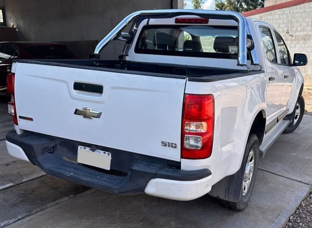 chevrolet-s10-2015-4x2-dc-big-3