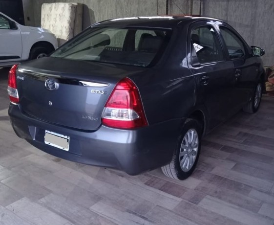 toyota-etios-xls-2014-big-2