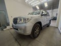 toyota-land-crusier-v8-45-200vx-2010-small-4