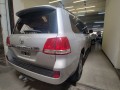 toyota-land-crusier-v8-45-200vx-2010-small-15