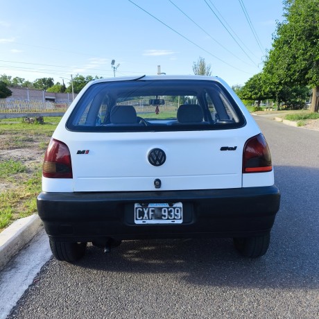 volkswagen-gol-10-gl-mi-plus-big-4