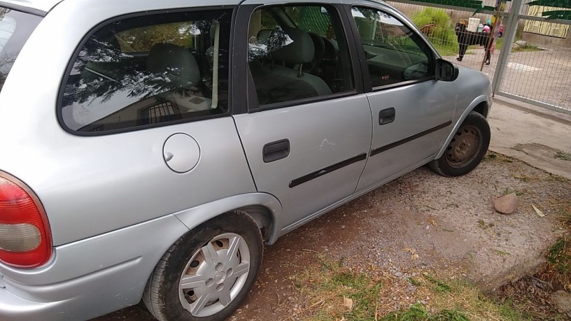 buscamos-familia-para-nuestra-rural-chevrolet-corsa-big-1