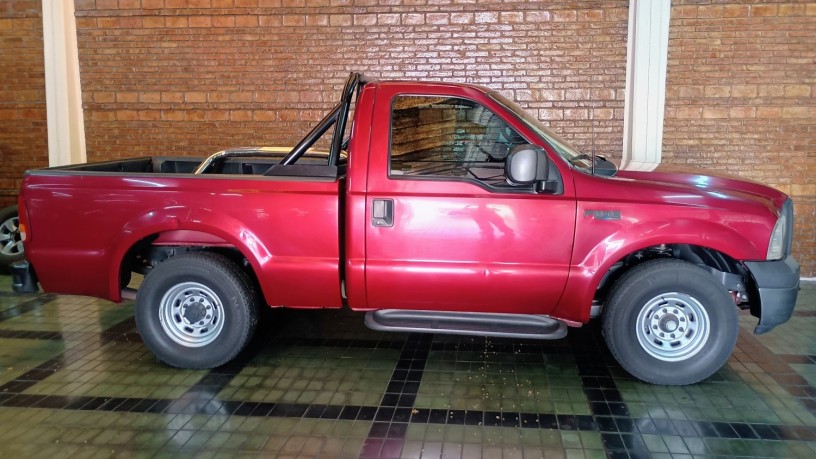 ford-f100-xl-plus-2007-big-1