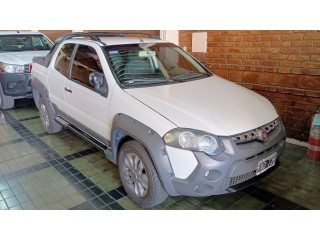 FIAT STRADA ADVENTURE LOCKER 2015