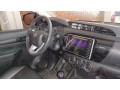 toyota-hilux-2016-small-2