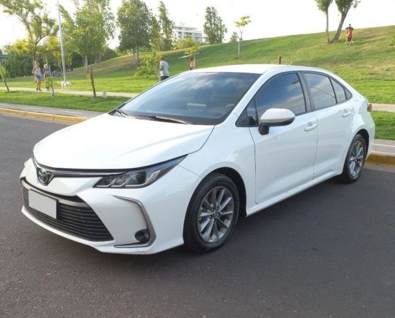 toyota-corolla-20-xli-big-0