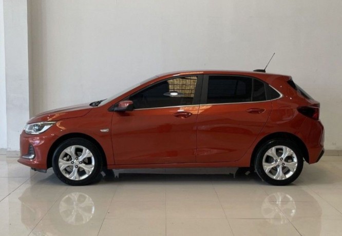 chevrolet-onix-10t-premier-2020-big-2