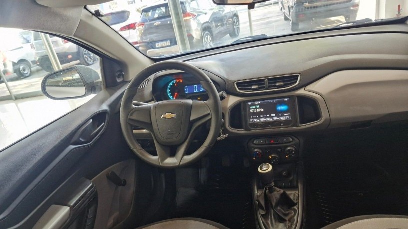 chevrolet-prisma-14-lt-mt-2014-big-4