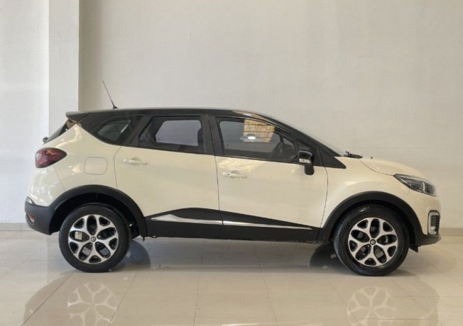 renault-captur-20-intens-big-2