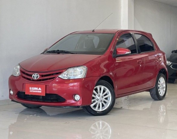 toyota-etios-15-5ptas-xls-6mt-l16-big-0