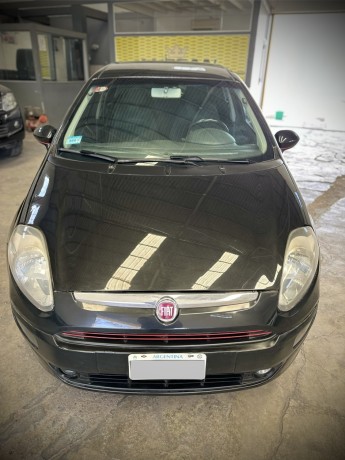 fiat-punto-uconnect-14-2015-linea-2016-big-3