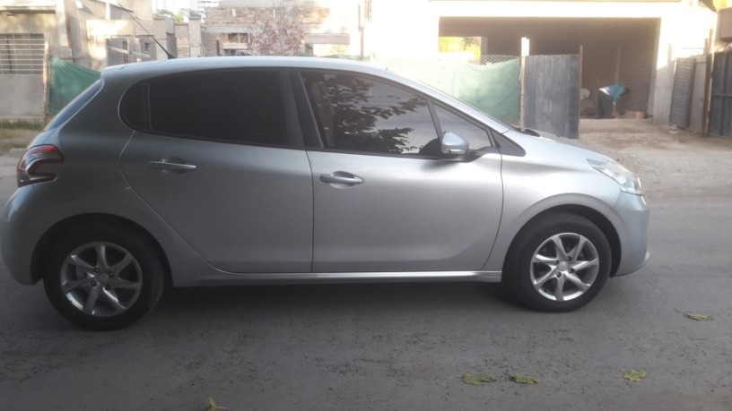 vendo-208-impecable-big-1