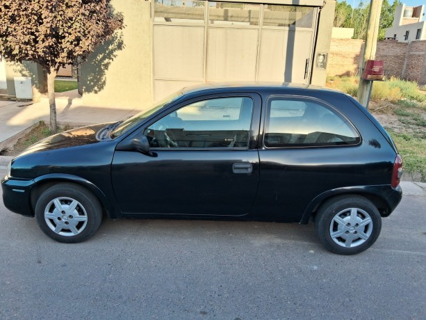 vendo-corsa-city-2010-big-0