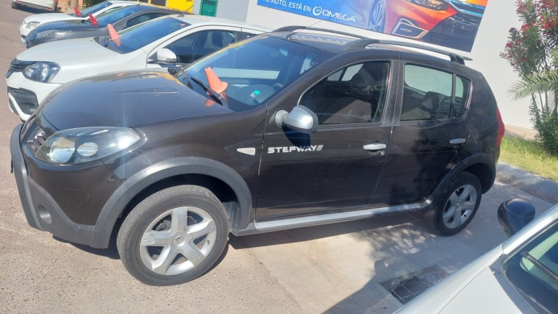 renault-sandero-stepway-confort-16-16v-big-4